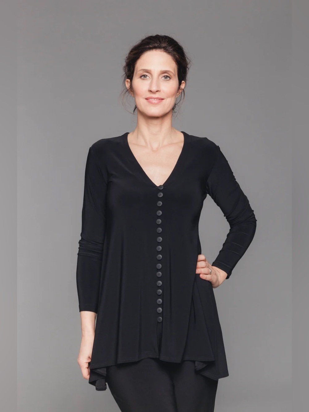 Sympli Duo Diva Top long sleeve v-neck button up shirt cardigan black size 18